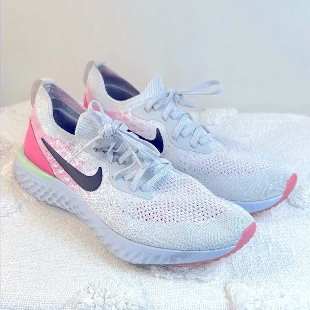 Nike Epic React Flyknit Women's Size 10